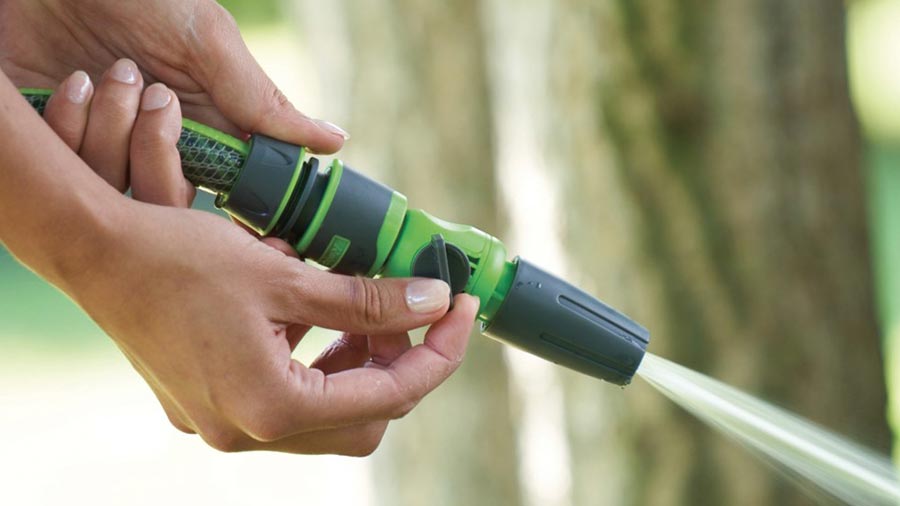 lance d’arrosage à jet et débit réglable avec vanne d’arrêt PRA TB 1313 Ribimex lance d’arrosage à jet et débit réglable avec vanne d’arrêt PRA TB 1313 Ribimex